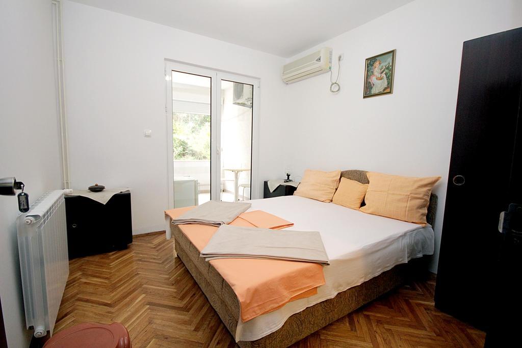 Apartmani Neda Bane Petrovac Szoba fotó