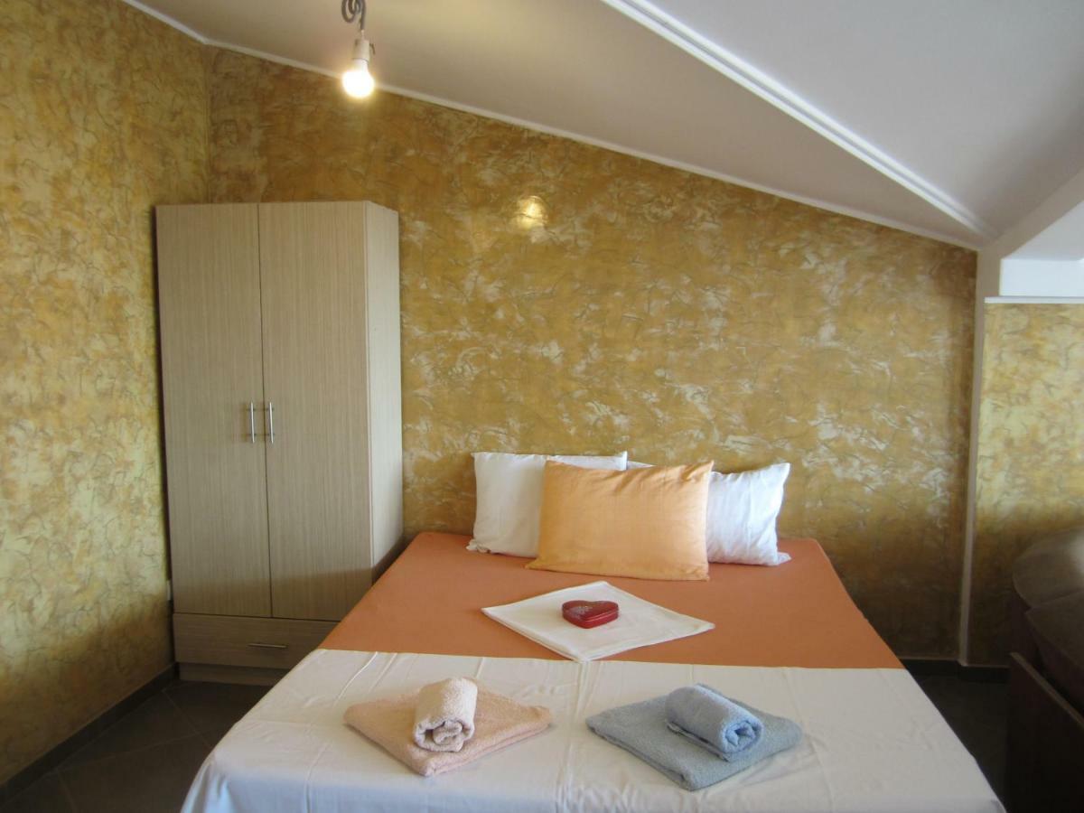 Apartmani Neda Bane Petrovac Kültér fotó